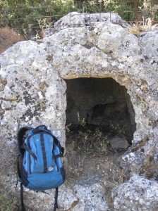 kadros-tomb-1 Tomb