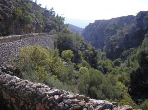 kandanos-gorge-2 kandanos-gorge-2